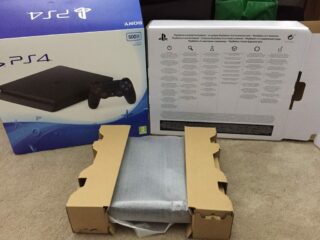 PS4 Slim PS4 Slim