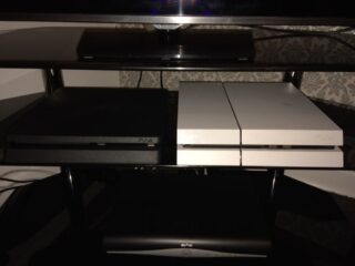 PS4 Slim PS4 Slim