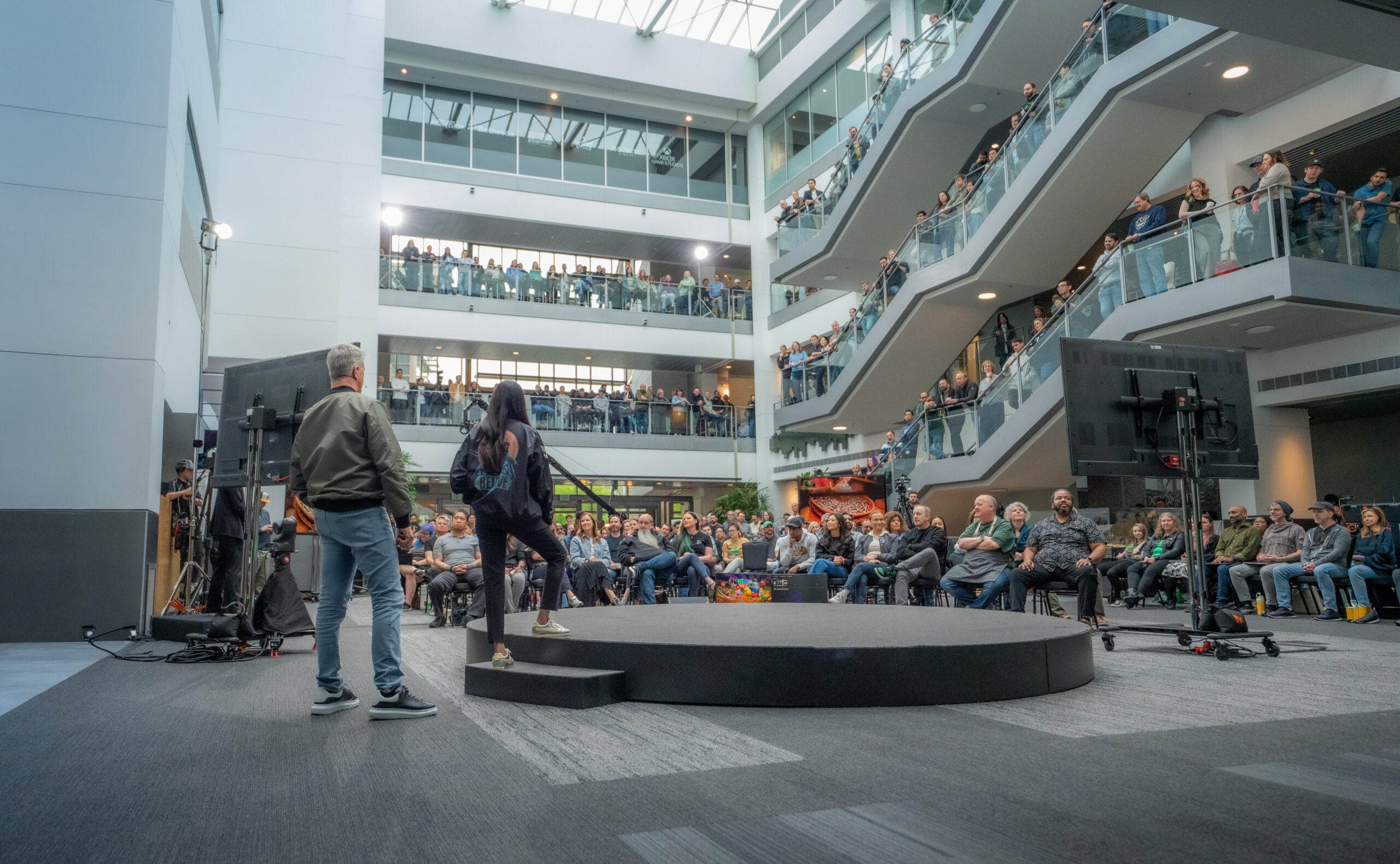 Cover image for Xbox Leadership Shares 'We Are Xbox' Staff Memo Detailing Company Vision